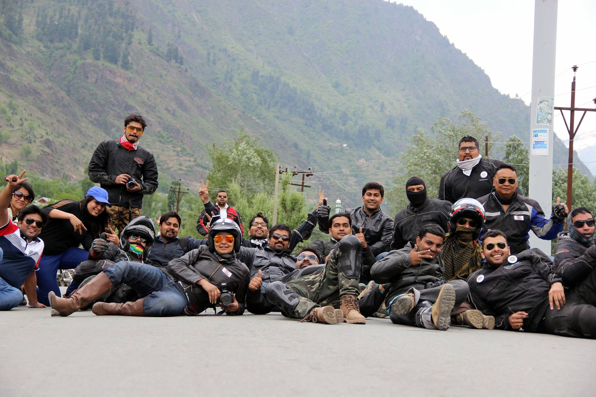 Leh Ladakh | 10 Days Trip CHD - Delhi - Manali - Leh Ladakh - Zanskar Valley- Manali- Delhi - CHD Leh Ladakh | 10 Days Trip CHD - Delhi - Manali - Leh Ladakh - Zanskar Valley- Manali- Delhi - CHD